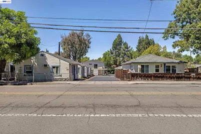 4067 Vineyard Ave, Pleasanton, CA 94566 - Photo 3