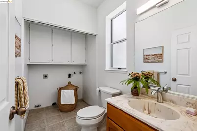 807 Commodore Drive, Richmond, CA 94804 - Photo 31
