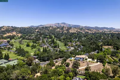 32 Copenhagen Ct, Alamo, CA 94507 - Photo 73
