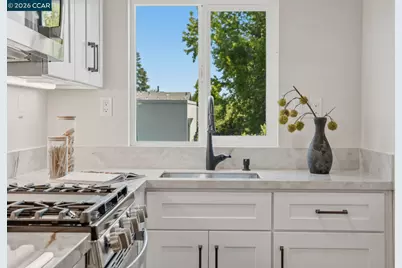 3017 Madeline St, Oakland, CA 94602 - Photo 47