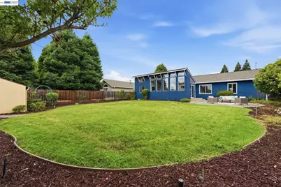 3445 Badding Rd, Castro Valley, CA 94546 - Photo 17