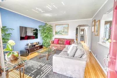 150 Cambridge St, San Francisco, CA 94134 - Photo 3