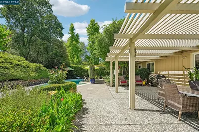 340 Donald Dr, Moraga, CA 94556 - Photo 33