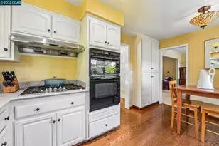 340 Donald Dr, Moraga, CA 94556 - Photo 15