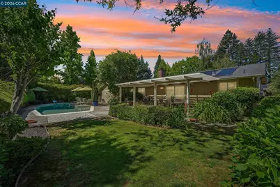 340 Donald Dr, Moraga, CA 94556 - Photo 1