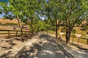 7151 Johnston Rd, Pleasanton, CA 94588 - Photo 55