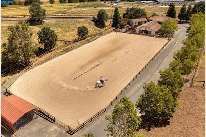 7151 Johnston Rd, Pleasanton, CA 94588 - Photo 67