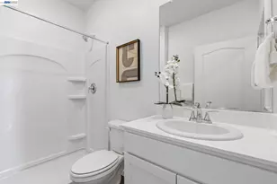 2261 Hewins St, Manteca, CA 95337 - Photo 25