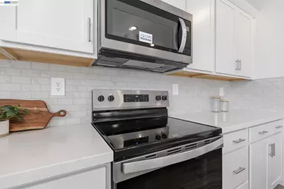 2261 Hewins Street, Manteca, CA 95337 - Photo 11