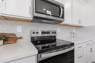 2261 Hewins St, Manteca, CA 95337 - Photo 11