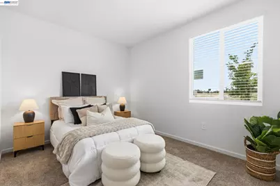 2261 Hewins Street, Manteca, CA 95337 - Photo 19