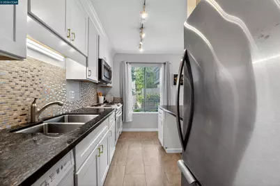 1241 Homestead #211, Walnut Creek, CA 94598 - Photo 11