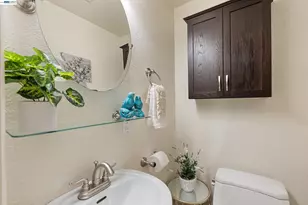 2161 Northwood Cir, Concord, CA 94520 - Photo 23