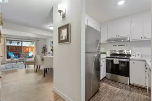 2161 Northwood Cir, Concord, CA 94520 - Photo 9