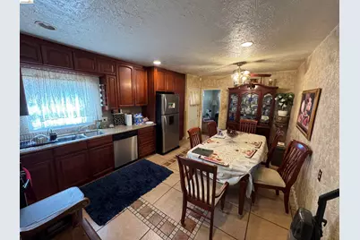 2233 85th Ave, Oakland, CA 94605 - Photo 11