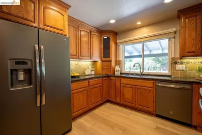 147 Loren Ln, Oakley, CA 94561 - Photo 15