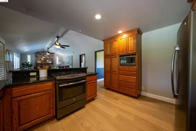 147 Loren Ln, Oakley, CA 94561 - Photo 17