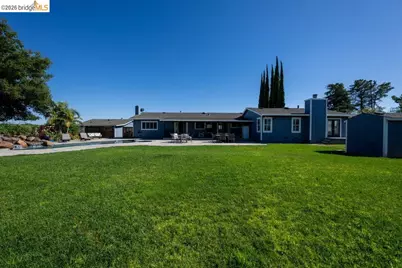 147 Loren Ln, Oakley, CA 94561 - Photo 55