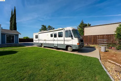 147 Loren Ln, Oakley, CA 94561 - Photo 57