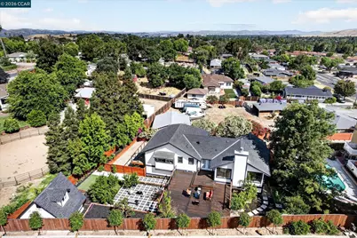 4348 Cowell Rd, Concord, CA 94518 - Photo 7