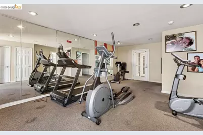1505 Kirker Pass Rd #214, Concord, CA 94521 - Photo 5