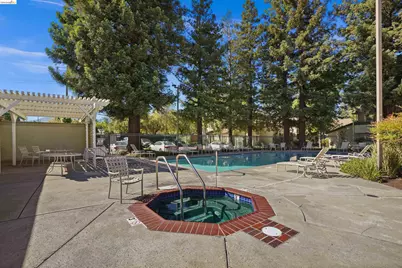 1505 Kirker Pass Rd #214, Concord, CA 94521 - Photo 53