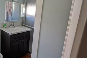 1086 66th St, Oakland, CA 94608 - Photo 25