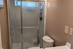 1086 66th St, Oakland, CA 94608 - Photo 25