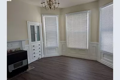 1086 66th St, Oakland, CA 94608 - Photo 11
