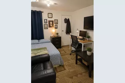 1086 66th St, Oakland, CA 94608 - Photo 39