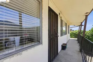 933 41st St, Oakland, CA 94608 - Photo 55