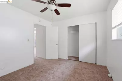 933 41st St, Oakland, CA 94608 - Photo 43