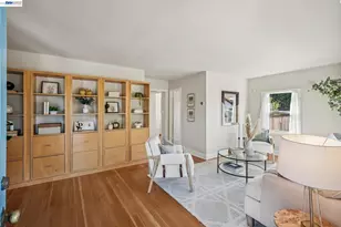 2452 Potomac St, Oakland, CA 94602 - Photo 7