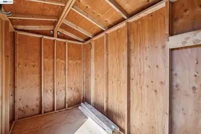 2452 Potomac St, Oakland, CA 94602 - Photo 45