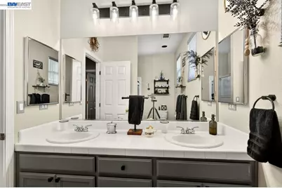 5762 Woodrose Way, Livermore, CA 94551 - Photo 15