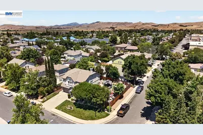 5762 Woodrose Way, Livermore, CA 94551 - Photo 21