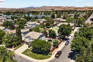 5762 Woodrose Way, Livermore, CA 94551 - Photo 21