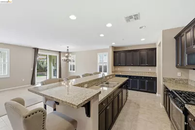 705 Pardee Ct, Discovery Bay, CA 94505 - Photo 5