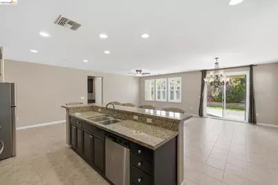 705 Pardee Ct, Discovery Bay, CA 94505 - Photo 7