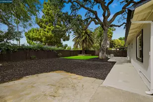 2321 Sunshine Dr, Concord, CA 94520 - Photo 21