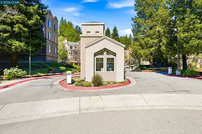 260 Caldecott Ln #307, Oakland, CA 94618 - Photo 1