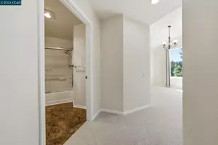 260 Caldecott Ln, Oakland, CA 94618 - Photo 27