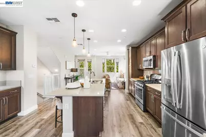 2707 Hollingbury Cmn, Livermore, CA 94550 - Photo 11
