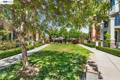 2707 Hollingbury Cmn, Livermore, CA 94550 - Photo 45