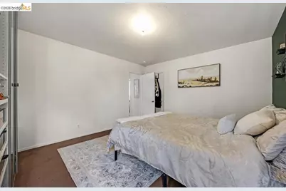 220 Perkins Ave, Vallejo, CA 94590 - Photo 17