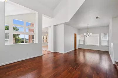 154 Camino Del Sol, Vallejo, CA 94591 - Photo 7