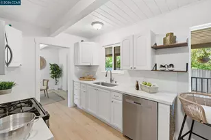 2082 Overhill Rd, Concord, CA 94520 - Photo 13
