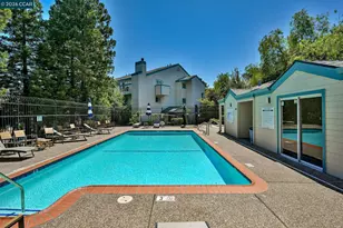 1410 Bel Air Dr, Concord, CA 94521 - Photo 21