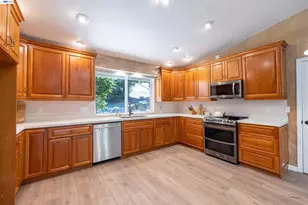 3632 Ravenwood Ln, Cameron Park, CA 95682 - Photo 9
