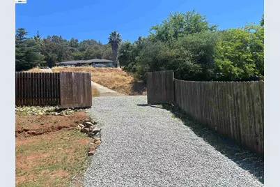 3632 Ravenwood Ln, Cameron Park, CA 95682 - Photo 5